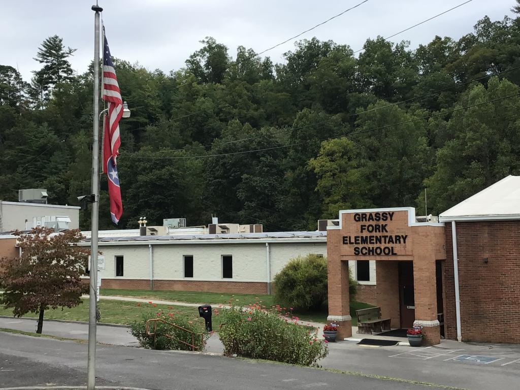 Grassy Fork Elementary School Home of the Ravens